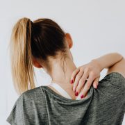 Afhjælp smerter i skulder og nakke med Fysioterapi og Osteopati